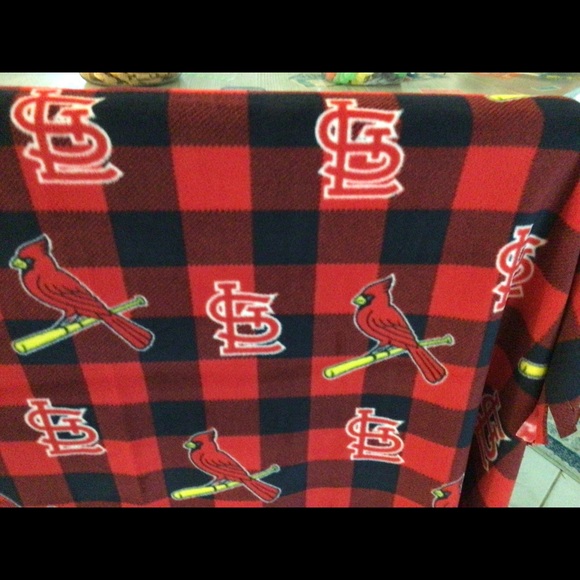 St Louis Cardinals throw - Picture 2 of 5